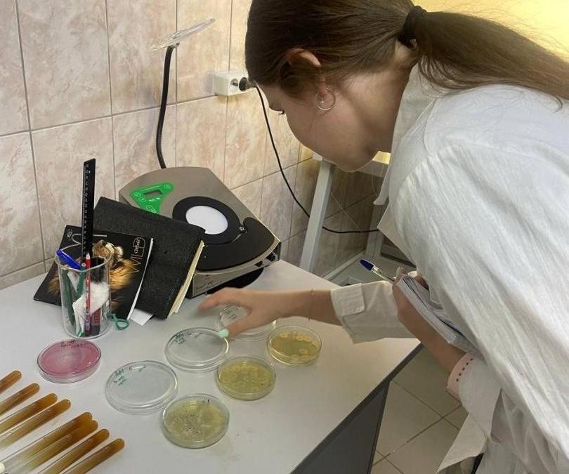 Ученые молодежной лаборатории НЦ ПЗСРЧ прошли стажировку в инжиниринговом центре «Промбиотех» АлтГУ