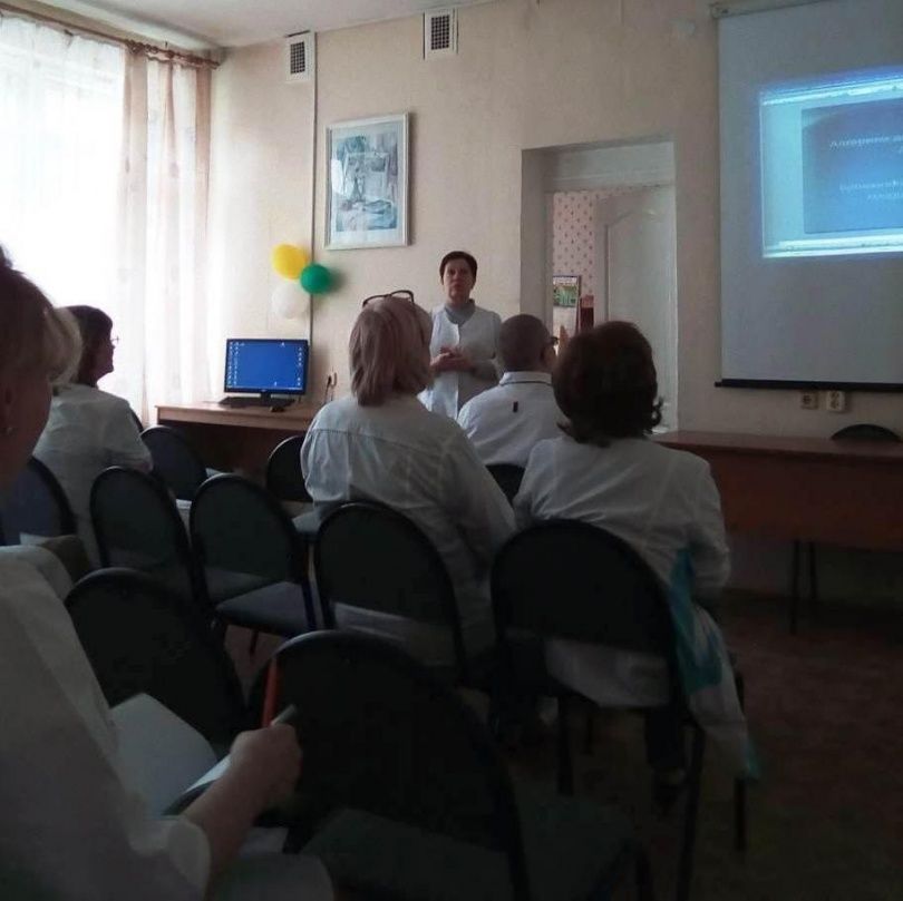 Специалисты Клиники ФГБНУ НЦ ПЗСРЧ провели консультативные приёмы в детской поликлинике г. Саянска.