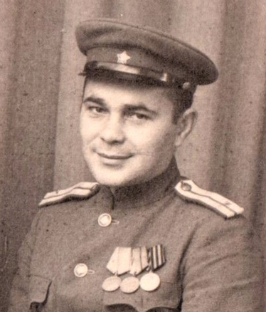 Колесников Иван Николаевич, 1945 год.png